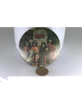 Vintage 1970's KISS Destroyer Era 3" Button Pin Aucoin Official Band Photo Badge